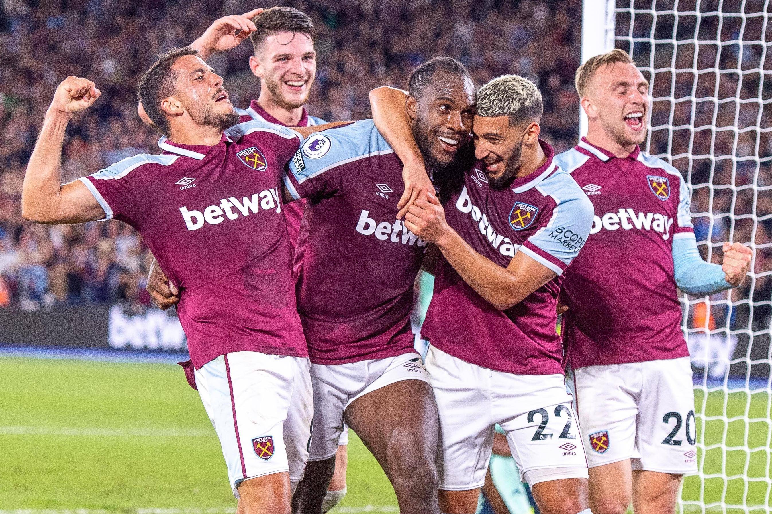 德州扑克游戏-黑马球队表现出色，击败实力强劲对手