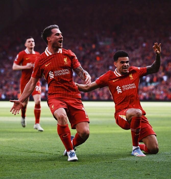 扑克游戏-利物浦复仇之战,红军豪取首轮胜利了吗